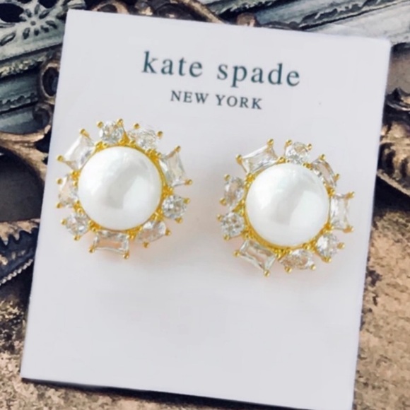 KATE SPADE • Candy Shop Pearl Halo Earrings - Picture 3 of 4